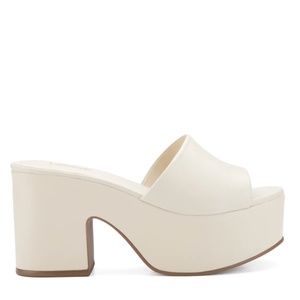 Larroude Miso Platform Sandal in Ivory